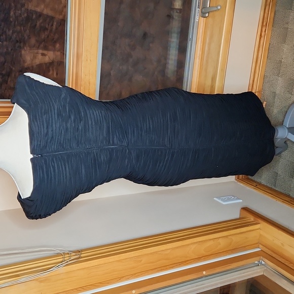 💫Adrianna papell black dress - Picture 4 of 5